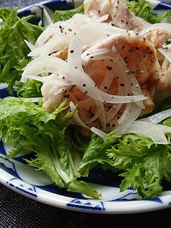 簡単!やわらか!新玉の豚しゃぶサラダ-レシピのメイン写真