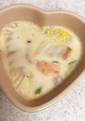 ポカポカ！鮭と白菜と白ネギのスープ-レシピのメイン写真