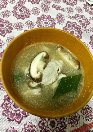 豚肉としいたけのゴマスープ♡-レシピのメイン写真