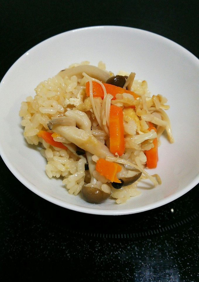 きのこの炊き込みご飯-レシピのメイン写真