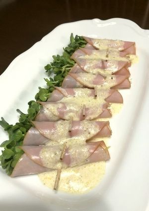 貝割れ大根のハム巻き♪シーザードレッシング♪-レシピのメイン写真