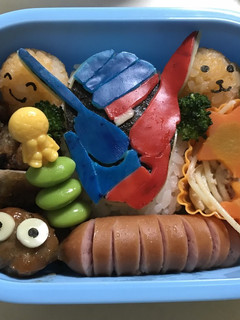 ビルド キャラ弁-レシピのメイン写真