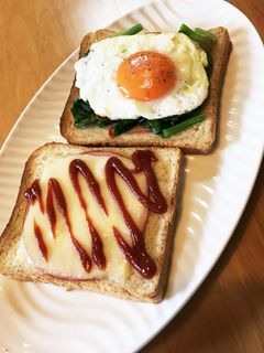 とろ〜りたまごとほうれん草のサンド!-レシピのメイン写真
