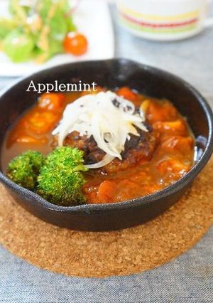紅茶とトマトの煮込みハンバーグ-レシピのメイン写真