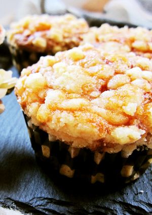 紅茶×トマトのクランブルカップケーキ-レシピのメイン写真