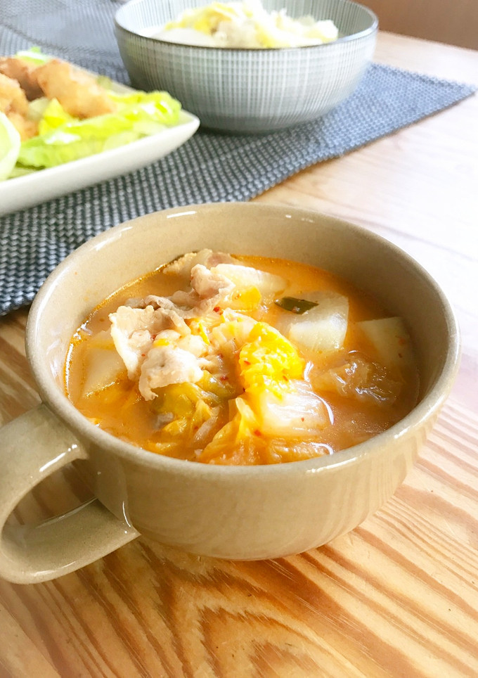 豚キムチ味噌煮込みスープ-レシピのメイン写真