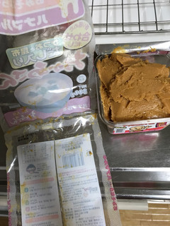 袋入り味噌を綺麗に移し替える方法-レシピのメイン写真