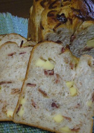 ベーコンチーズ食パン♫-レシピのメイン写真