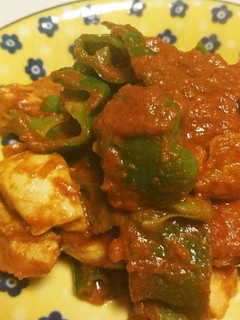 鶏ももとピーマンのトマトスパイス炒め-レシピのメイン写真
