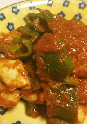 鶏ももとピーマンのトマトスパイス炒め-レシピのメイン写真