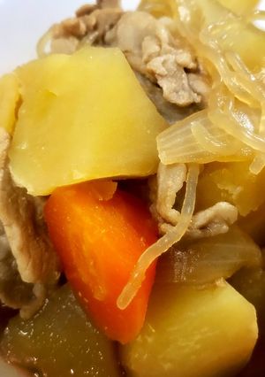 和食の定番！簡単比率でホクホク肉じゃが♪-レシピのメイン写真