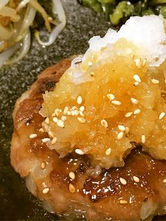 簡単!低糖質♪梅と大根おろしのハンバーグ-レシピのメイン写真