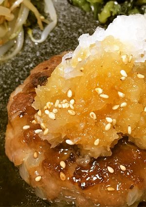 簡単！低糖質♪梅と大根おろしのハンバーグ-レシピのメイン写真