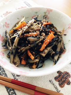 ひき肉ゴボウひじき煮✤副菜&作り置きに…-レシピのメイン写真