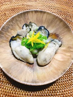 牡蠣の酒蒸し 柚子の香り-レシピのメイン写真