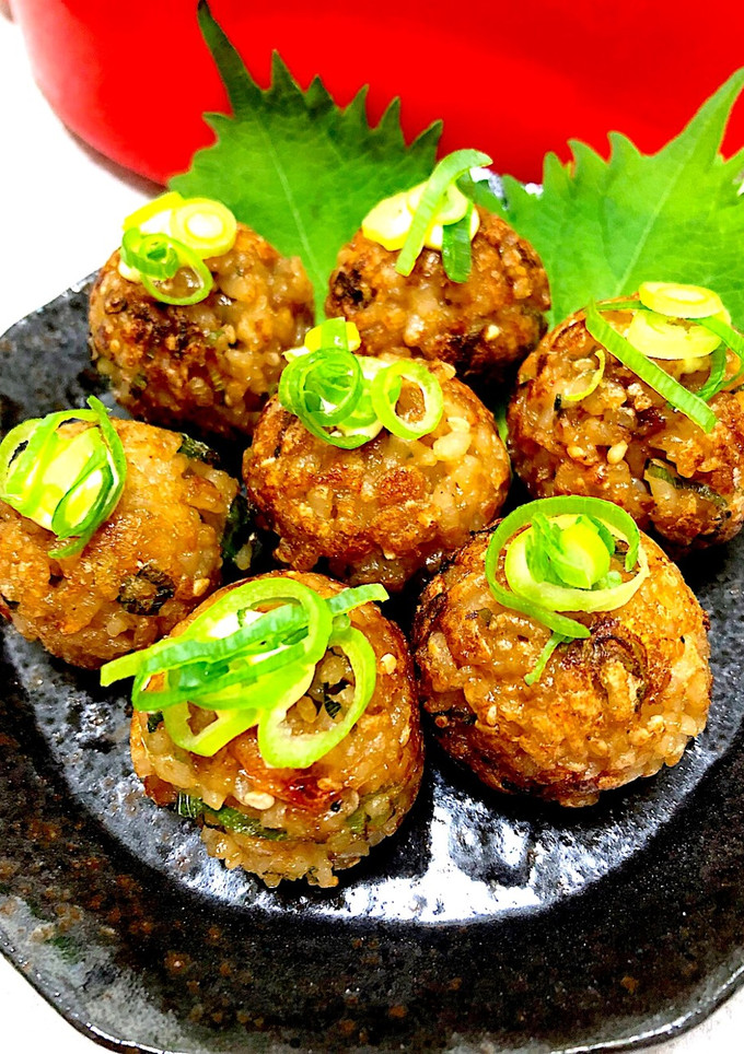 ♡たこ焼き器で一緒に焼きおにぎり♡タコパ-レシピのメイン写真