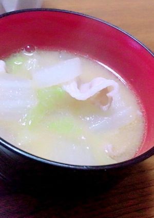白菜と豚肉の味噌汁-レシピのメイン写真