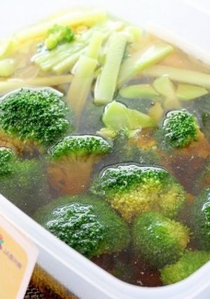 便利で美味!ブロッコリーのめんつゆ漬け-レシピのメイン写真