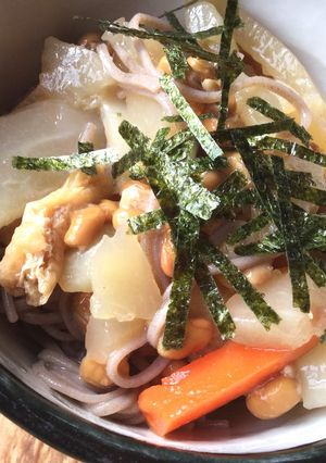 ハヤトウリのきんぴら納豆蕎麦-レシピのメイン写真