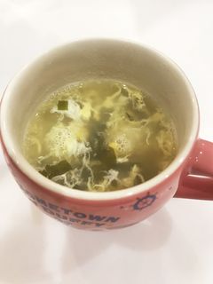 コーンとわかめの簡単スープ-レシピのメイン写真