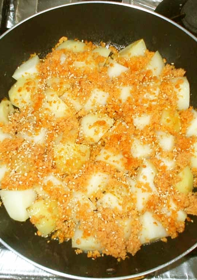 鮭じゃが煮♪簡単・鮭フレークで-レシピのメイン写真