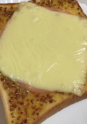 ハニーマスタードハムチートースト-レシピのメイン写真