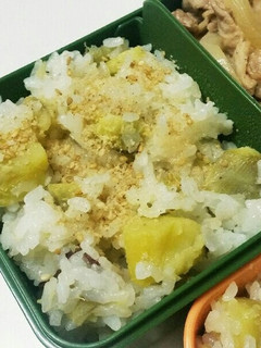 お弁当にもち米使用さつま芋ご飯-レシピのメイン写真