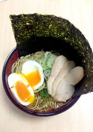 SAで食券で買う醤油ラーメンのスープ-レシピのメイン写真