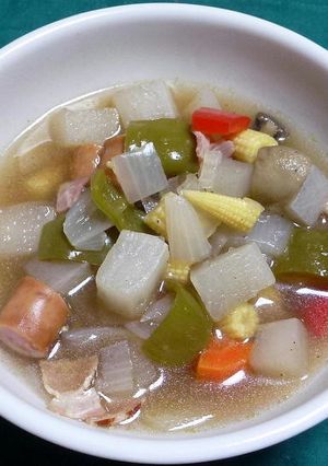 ウインナーと角切り野菜のコンソメスープ煮-レシピのメイン写真
