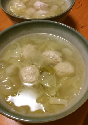 材料2つ！キャベツ鶏肉ボールの和スープ-レシピのメイン写真