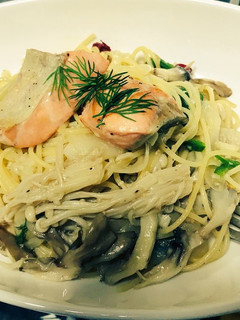 サーモンとキノコのパスタ-レシピのメイン写真