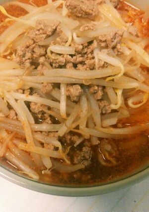 挽肉とモヤシの担々麺♪　袋麺で簡単に！-レシピのメイン写真