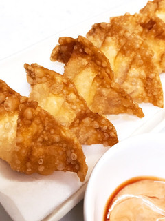 余った餃子の皮でおつまみ♡-レシピのメイン写真