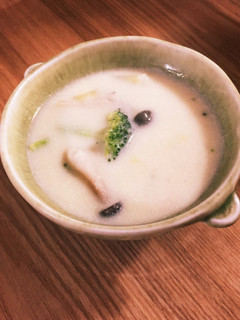 茹で汁で!白味噌♡豆乳バタースープ-レシピのメイン写真