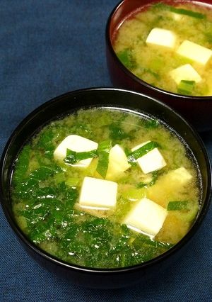 簡単！小松菜ツナ豆腐のお味噌汁-レシピのメイン写真