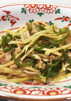 青椒肉絲♪豚こま肉de簡単本格派(^^)-レシピのメイン写真