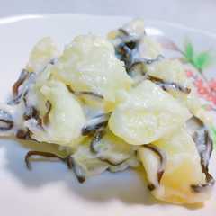 รูปของ お弁当に＊塩昆布マヨ＊ポテト