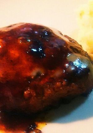 洋食屋さん風☆えのきでかさ増しハンバーグ-レシピのメイン写真