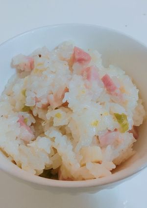 炊飯器で簡単!ガーリックバターライス-レシピのメイン写真