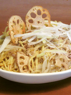 豚ひき肉とれんこんともやしの和風焼きそば-レシピのメイン写真
