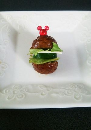 肉だんごで作るかわいいハンバーガー☆-レシピのメイン写真