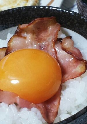 カリカリベーコンKKGと、白い卵焼-レシピのメイン写真