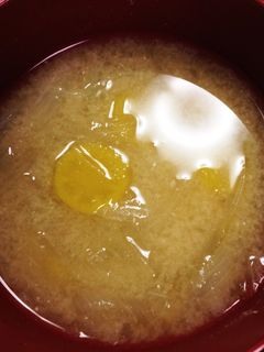 甘〜いさつまいもと玉ねぎの味噌汁(^^)-レシピのメイン写真