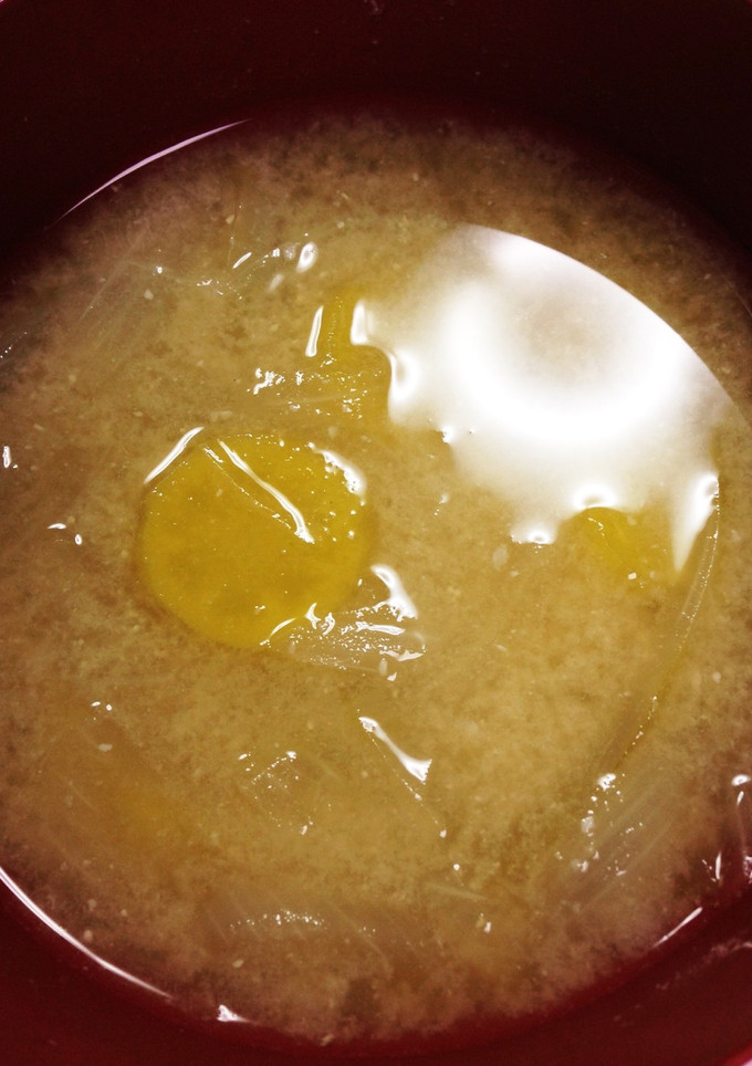 甘〜いさつまいもと玉ねぎの味噌汁(^^)-レシピのメイン写真