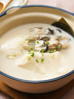 カキと豆腐の豆乳鍋-レシピのメイン写真
