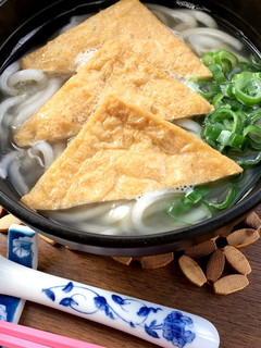 冬には1人鍋で、あっつあつ きつねうどん-レシピのメイン写真