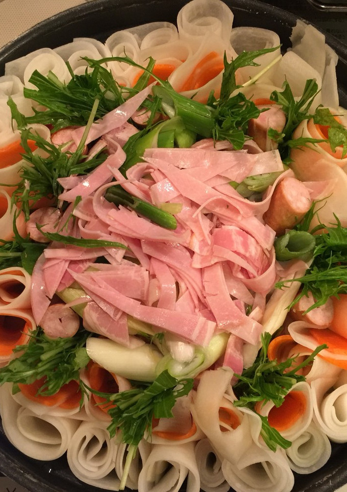 採れたてお野菜のお花畑鍋 〜豆乳鍋-レシピのメイン写真