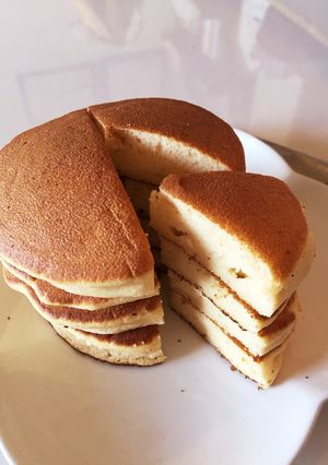 フワッフワ〜な分厚いホットケーキ-レシピのメイン写真