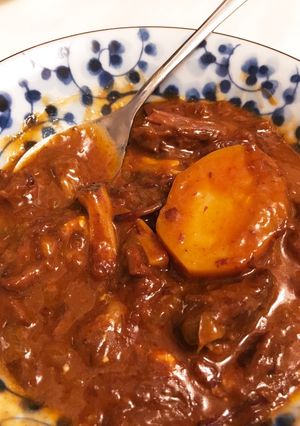 コクととろみの牛すねビーフシチュー-レシピのメイン写真