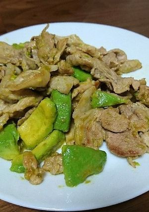 簡単☆ちょちょいの豚アボカドのポン酢炒め-レシピのメイン写真